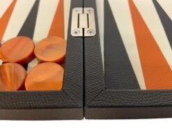 Backgammon En Cuir Véritable MM - Noir / Orange - Renzo Romagnoli -Rouge et Noir Magasin backgammon en cuir veritable mm noir orange renzo romagnoli backgammon en cuir 888133
