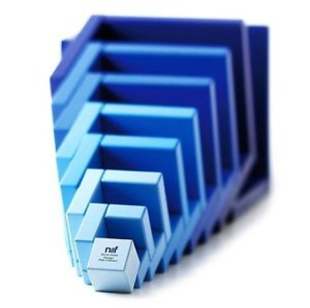 Cella (bleu) Cella (bleu) -Rouge et Noir Magasin cella bleu jeu de construction design cadeau bel objet 291218