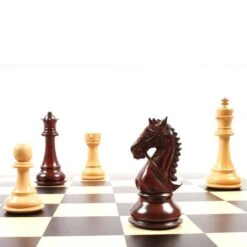 Ensemble Bridden - Marron -Rouge et Noir Magasin ensemble bridden marron ensemble dechecs classique et decoratif 730643