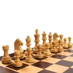 Ensemble Club Acacia - Marron Foncé -Rouge et Noir Magasin ensemble club acacia marron fonce jeu dechecs ensemble classique cadeau bel objet 12a 512057