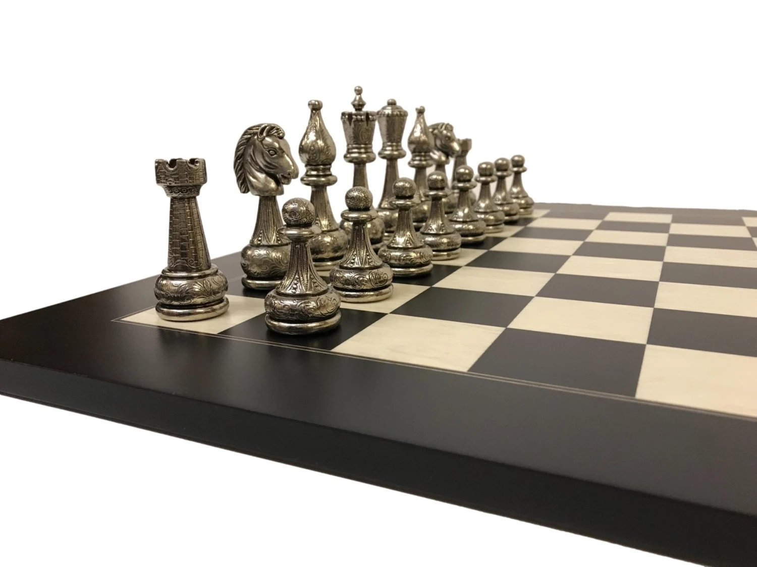 Pièces d'échecs en métal - Flowered - Fait à la main Pièces D'échecs En Métal - Flowered - Fait à La Main -Rouge et Noir Magasin pieces dechecs en metal flowered fait a la main jeu dechecs pieces dechecs classiques et decoratives 600328